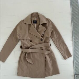 Abercrombie & Fitch Beige Double-Breasted Trench Coat